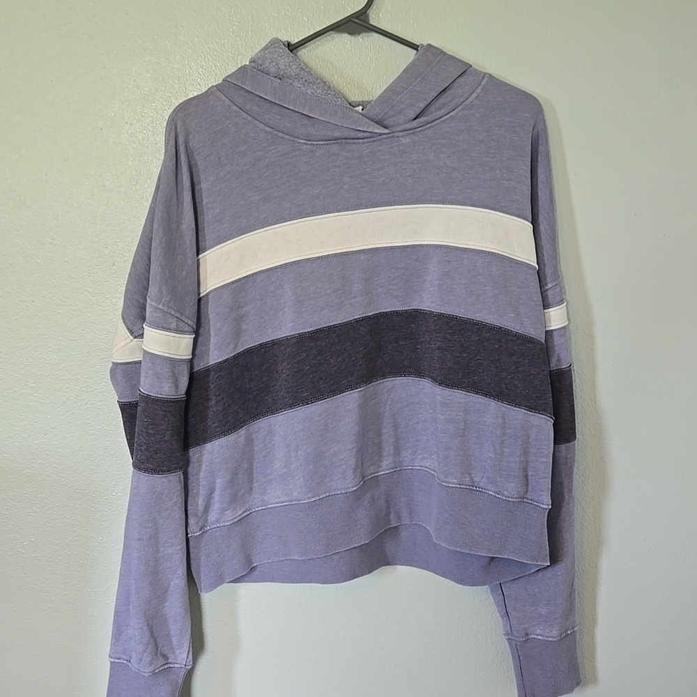 Pink Rose Light Blue Striped Hoodie Size Large